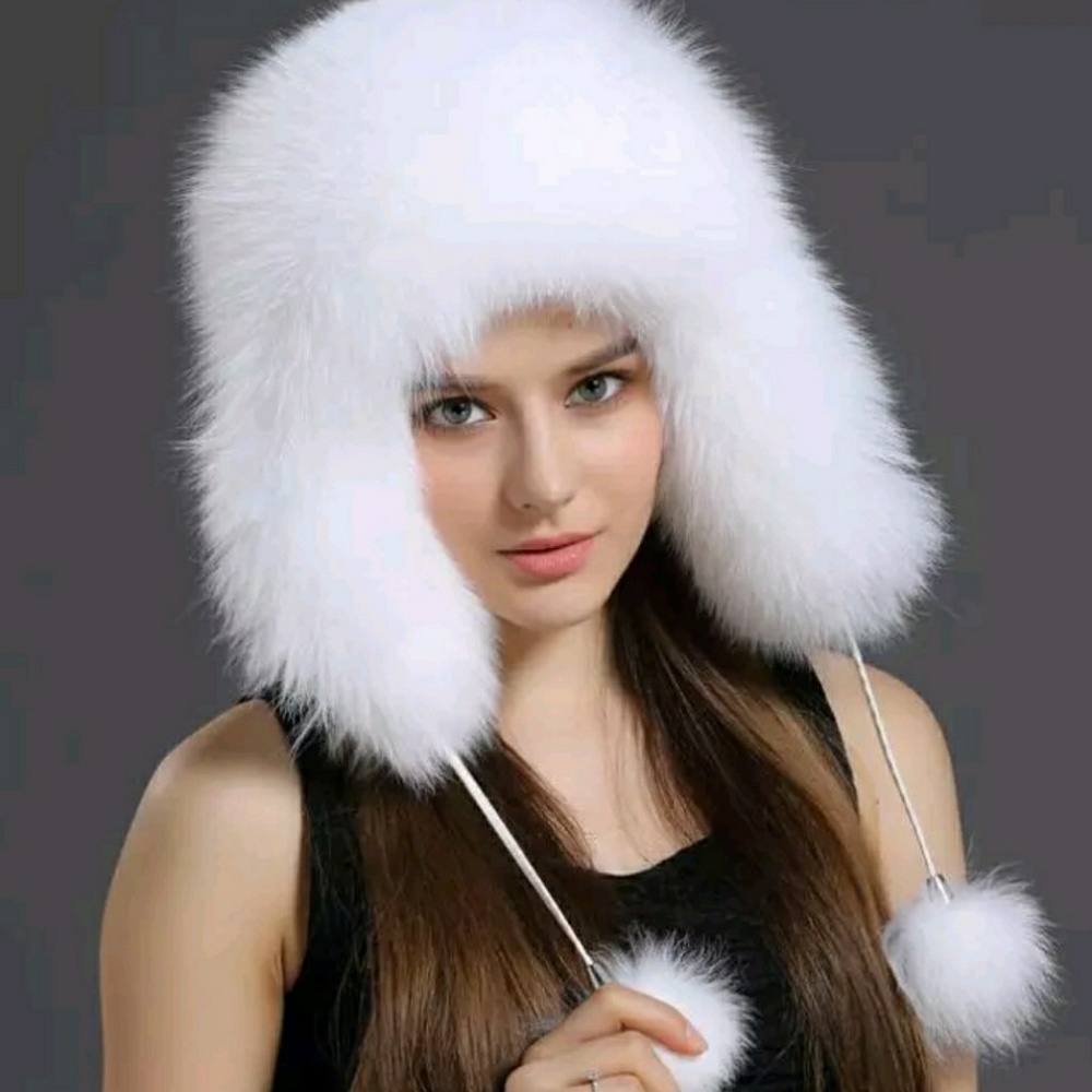 NWT WARM!! FAUX fox FUR W POMPOMS! CUTE HAT!!